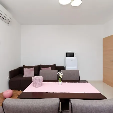 Apartments Darko Palit Exterior photo
