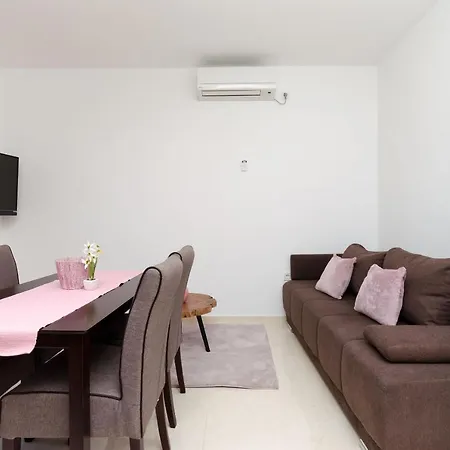 Apartments Darko Palit Exterior photo