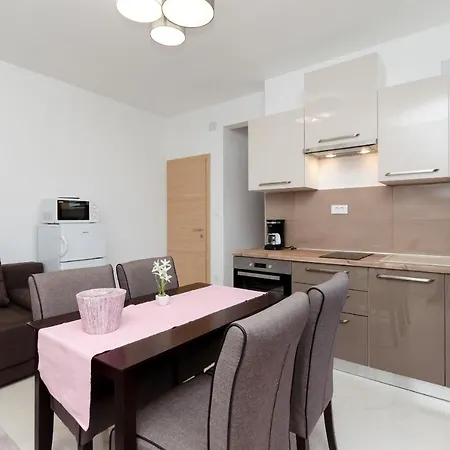 Apartments Darko Palit Exterior photo