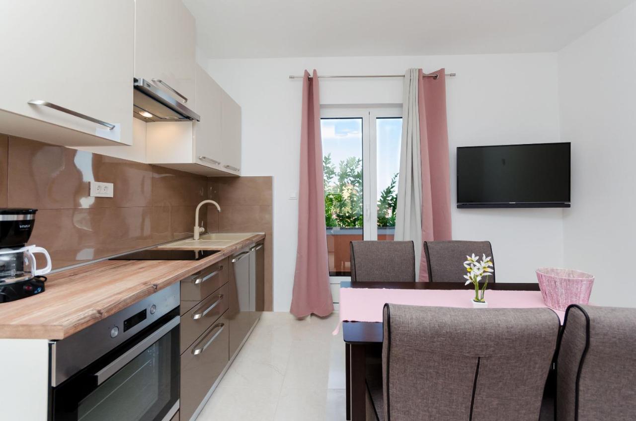 Apartment Darko *
