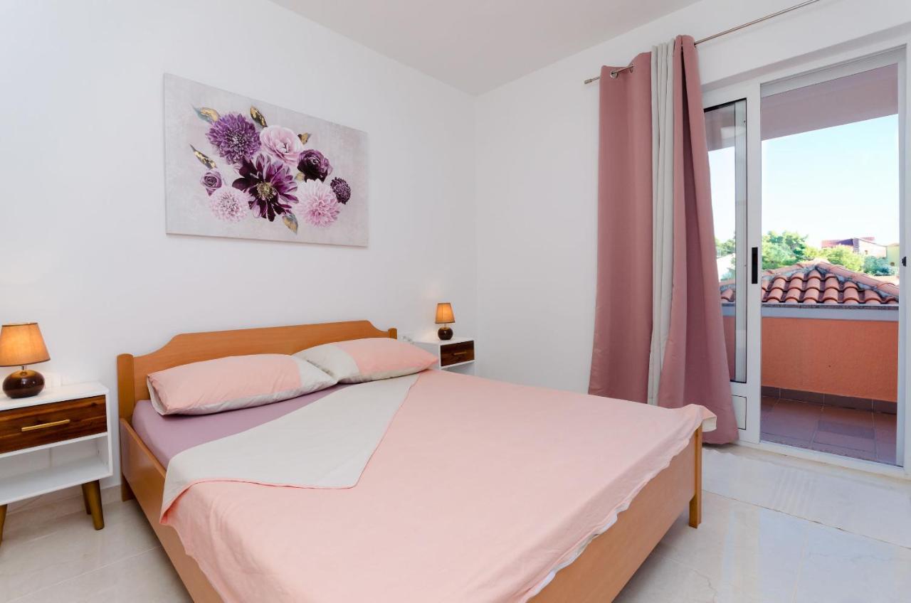 Darko Apartment *