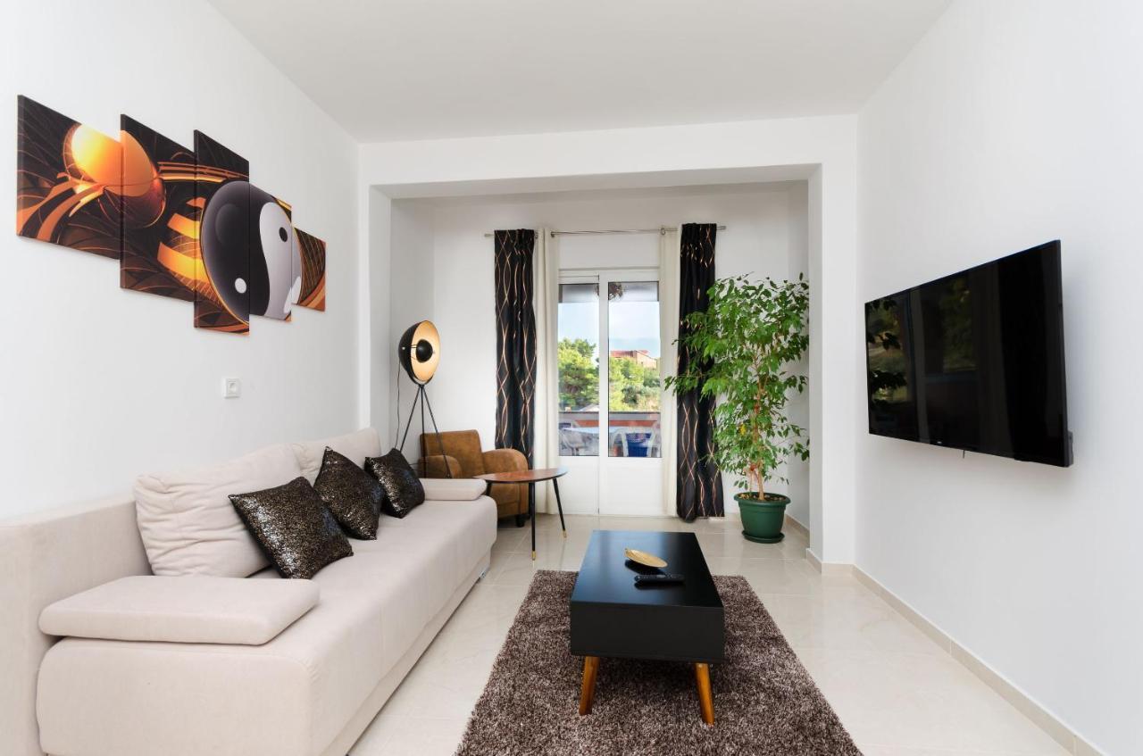 Darko Apartment